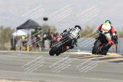 media/Oct-04-2025-CVMA (Sat) [[408bcdd6e4]]/Race 4-Formula Middleweight (Holeshot)/